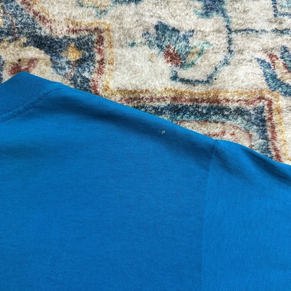 Vintage Disney Animal Kingdom T-shirt Medium - Picture 7 of 7